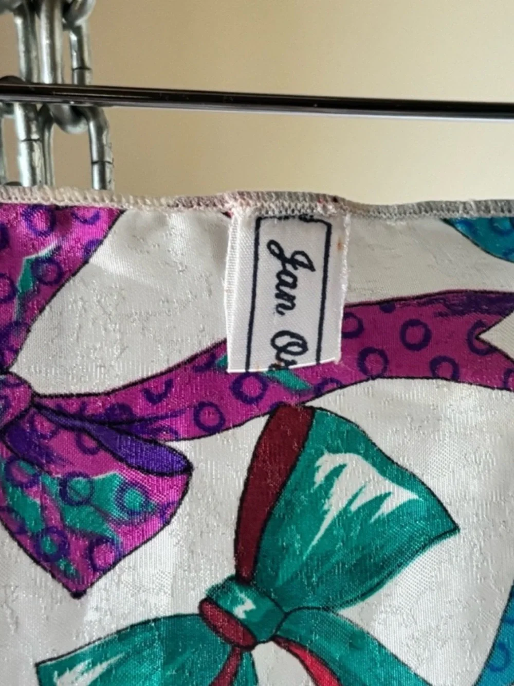 American Vintage Jan Original - Colorful Bow Print Scarf